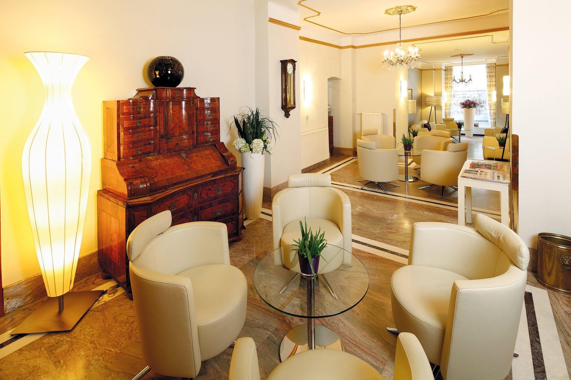 וינה Hotel Wandl מראה חיצוני תמונה